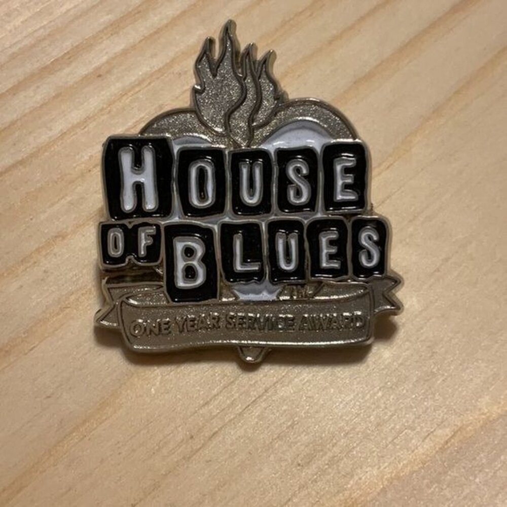 House Of Blues One Year Service Award Pin Metal Badge